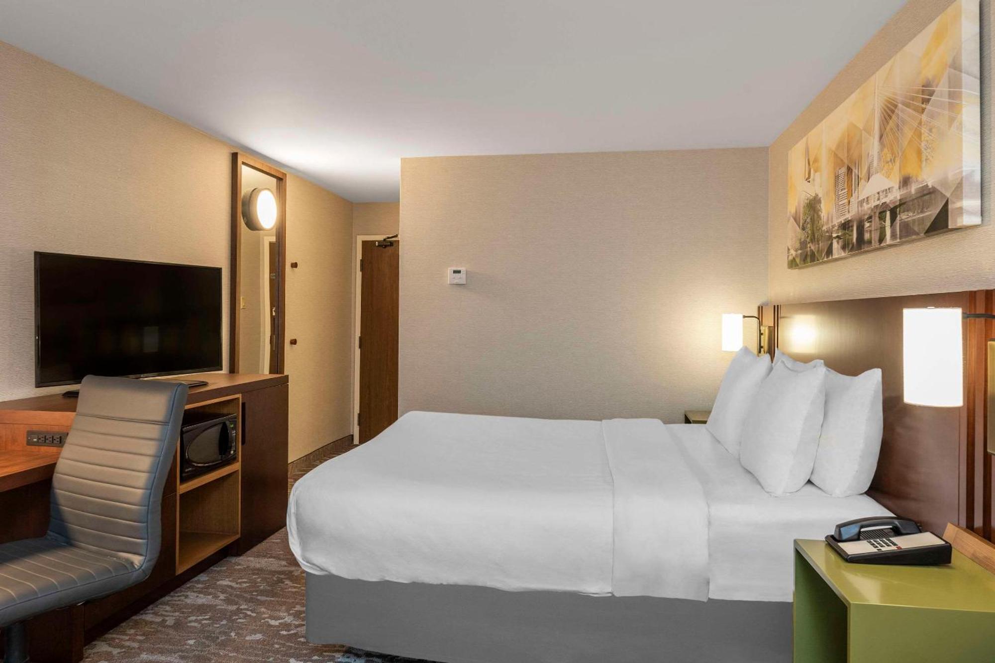 Comfort Inn East Sudbury Exterior foto